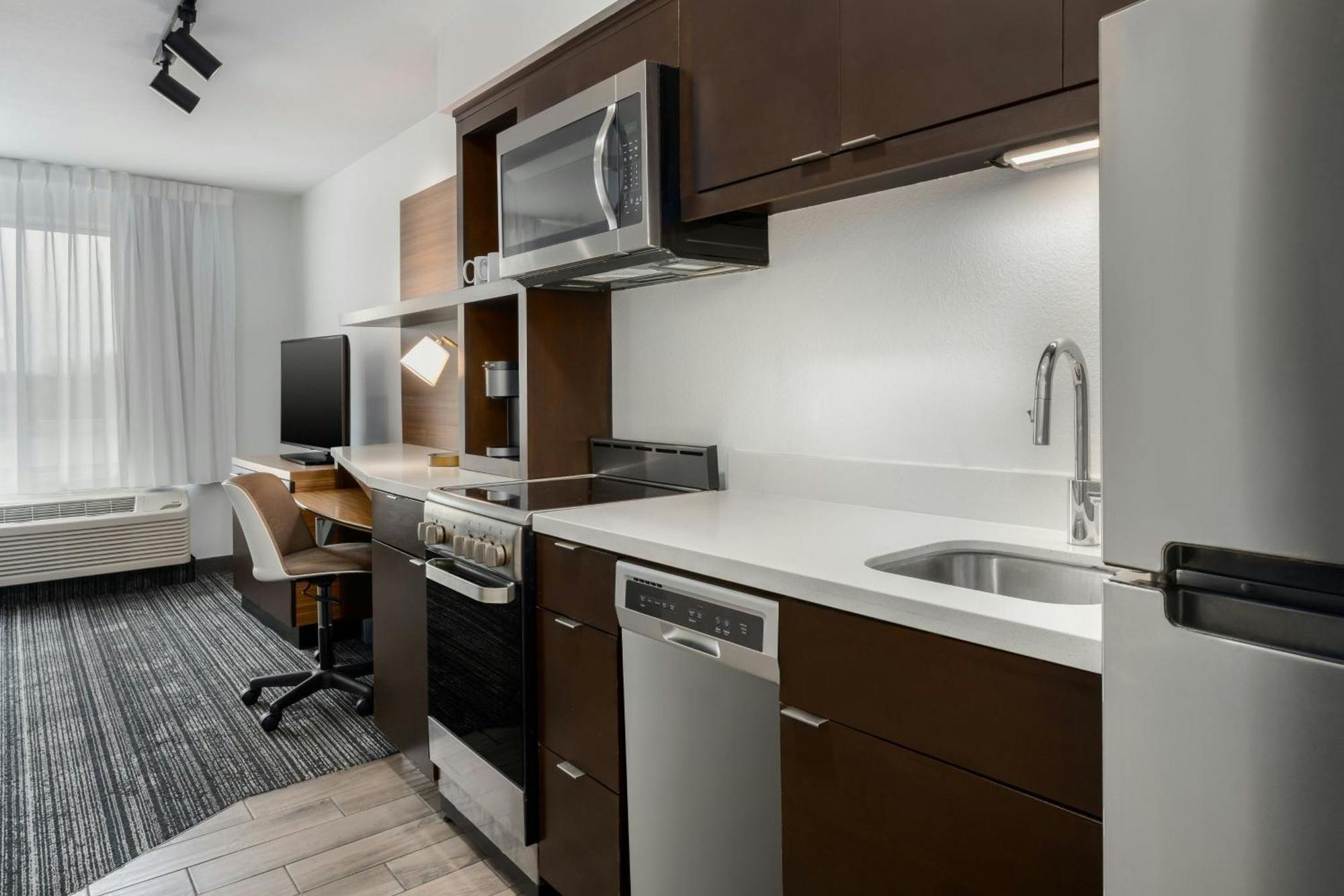 Towneplace Suites By Marriott Montgomery Eastchase Exterior foto