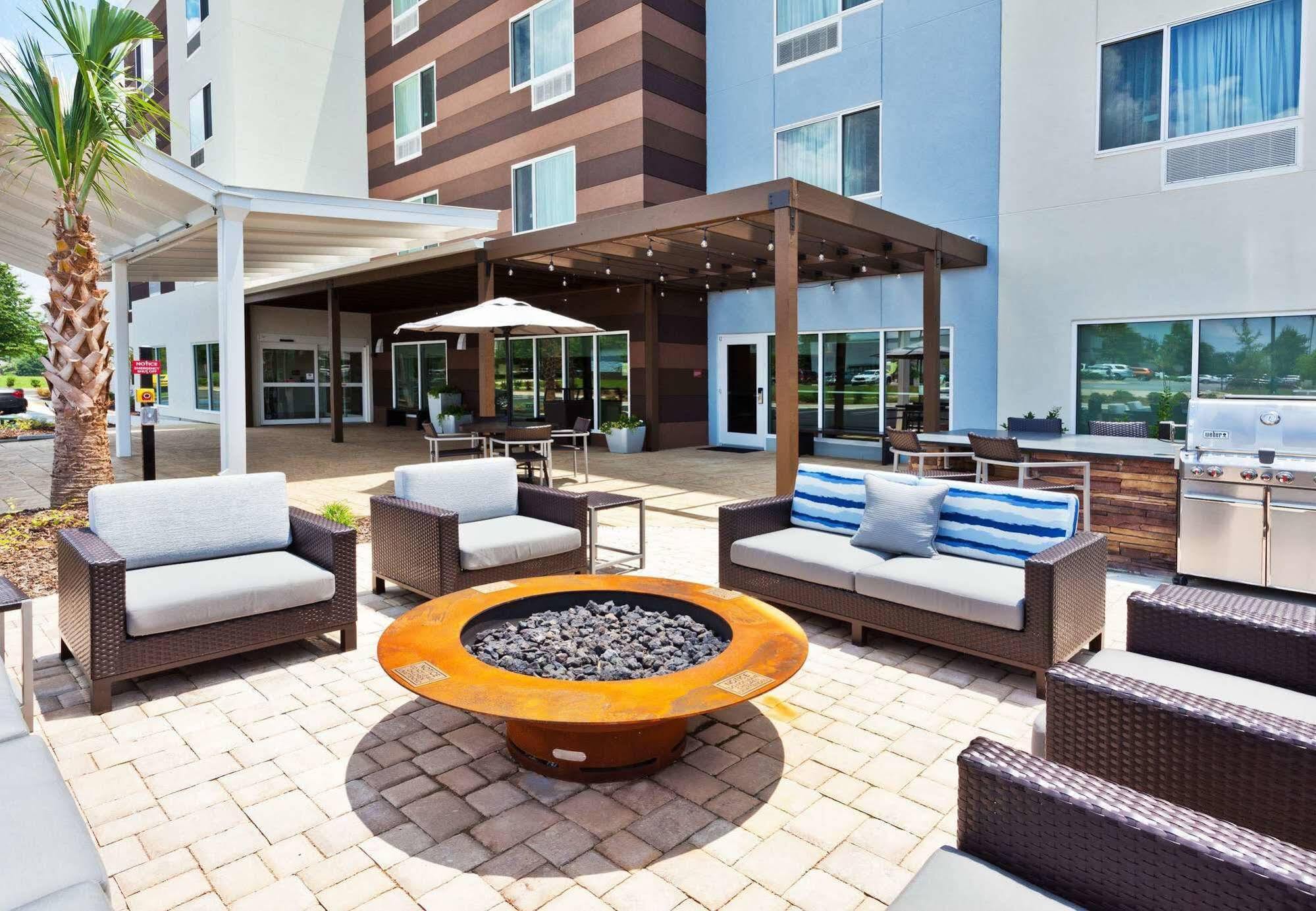 Towneplace Suites By Marriott Montgomery Eastchase Exterior foto